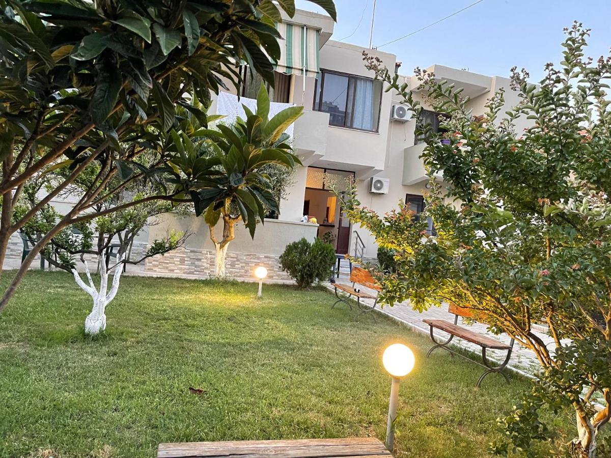 Mabel Rooms Durrës Buitenkant foto