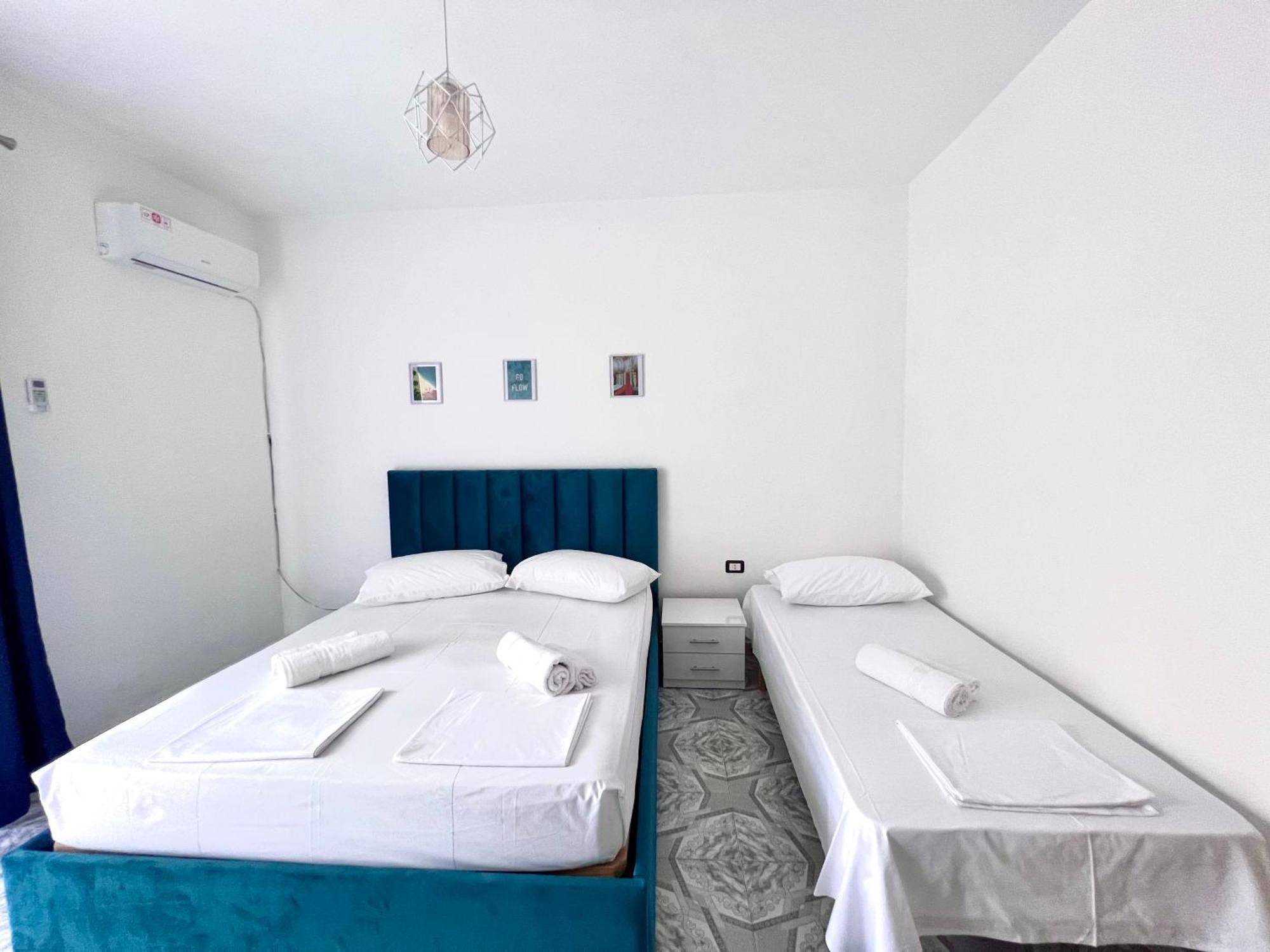 Mabel Rooms Durrës Buitenkant foto