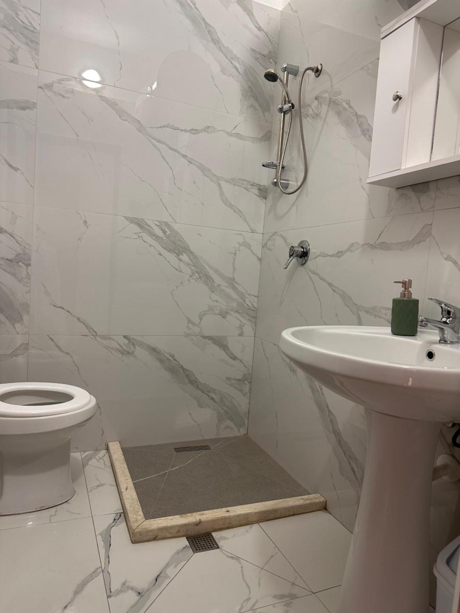 Mabel Rooms Durrës Buitenkant foto
