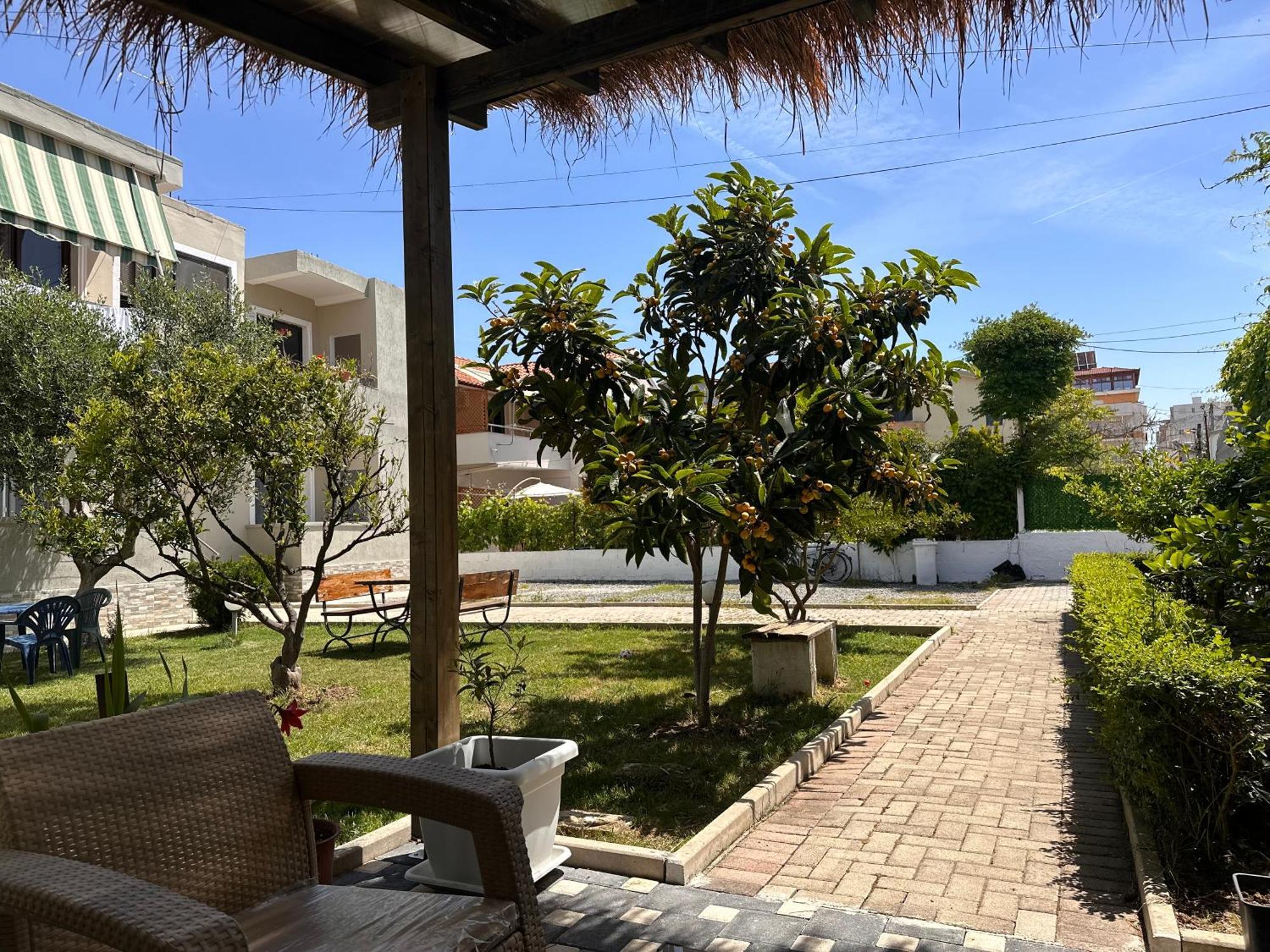 Mabel Rooms Durrës Buitenkant foto